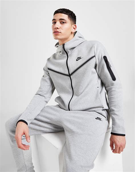 Sale Nike Tech Fleece 